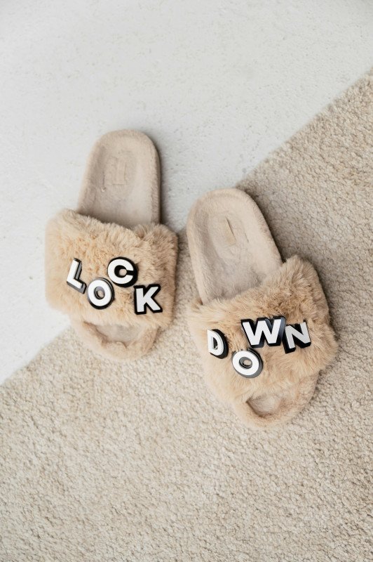 Slippers (Women)